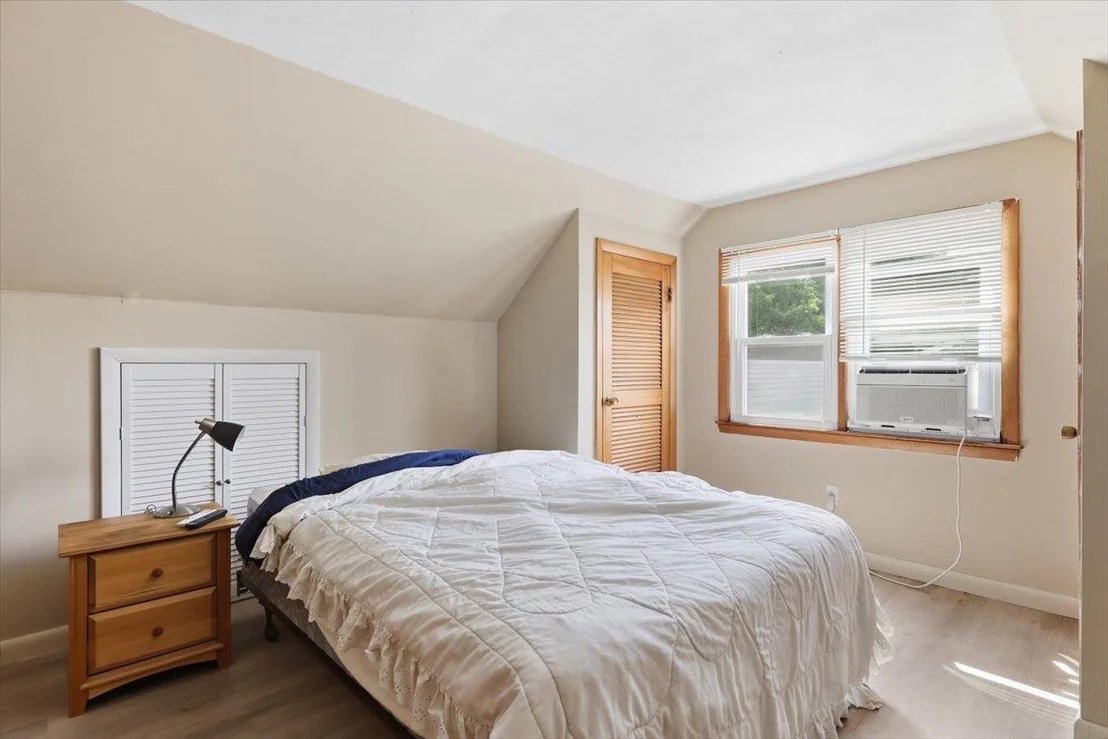 Photo of 7 Hideaway