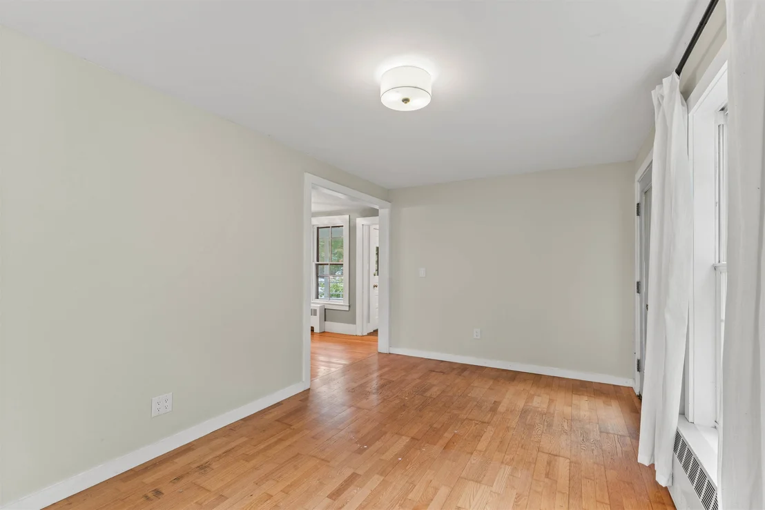 Photo of 147 Conway