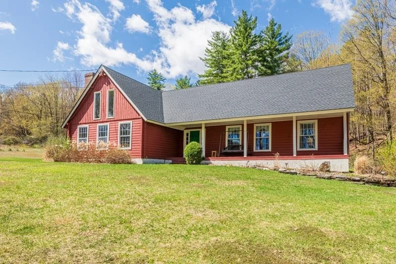 Photo of 1731 Three Maple
