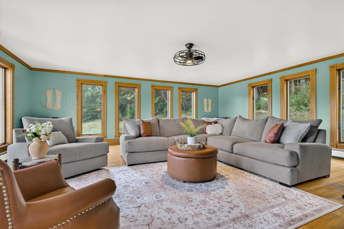 Photo of 661 Wright Orchard
