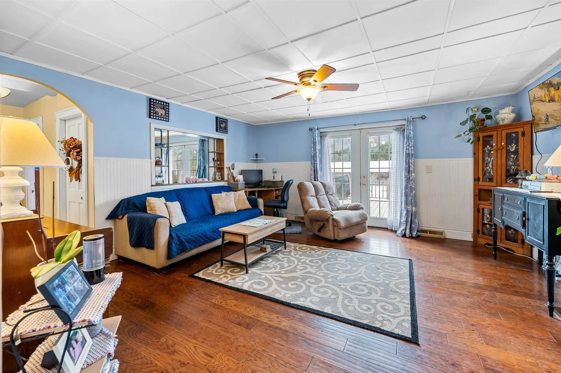Photo of 684 Union Brook