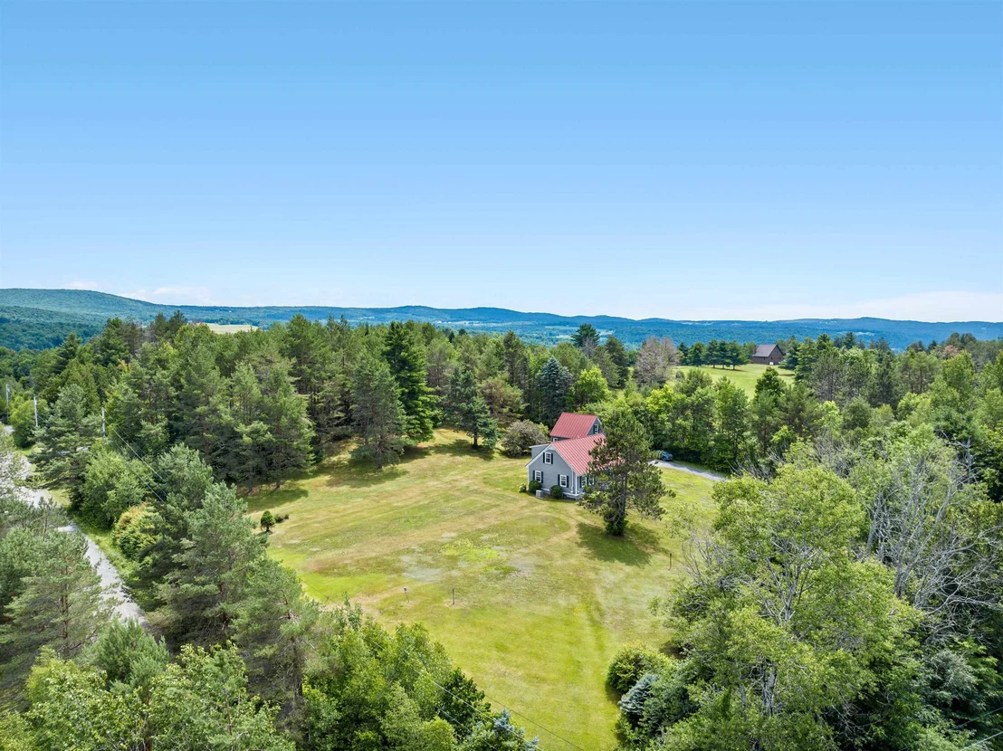 Photo of 2323 Snowbridge