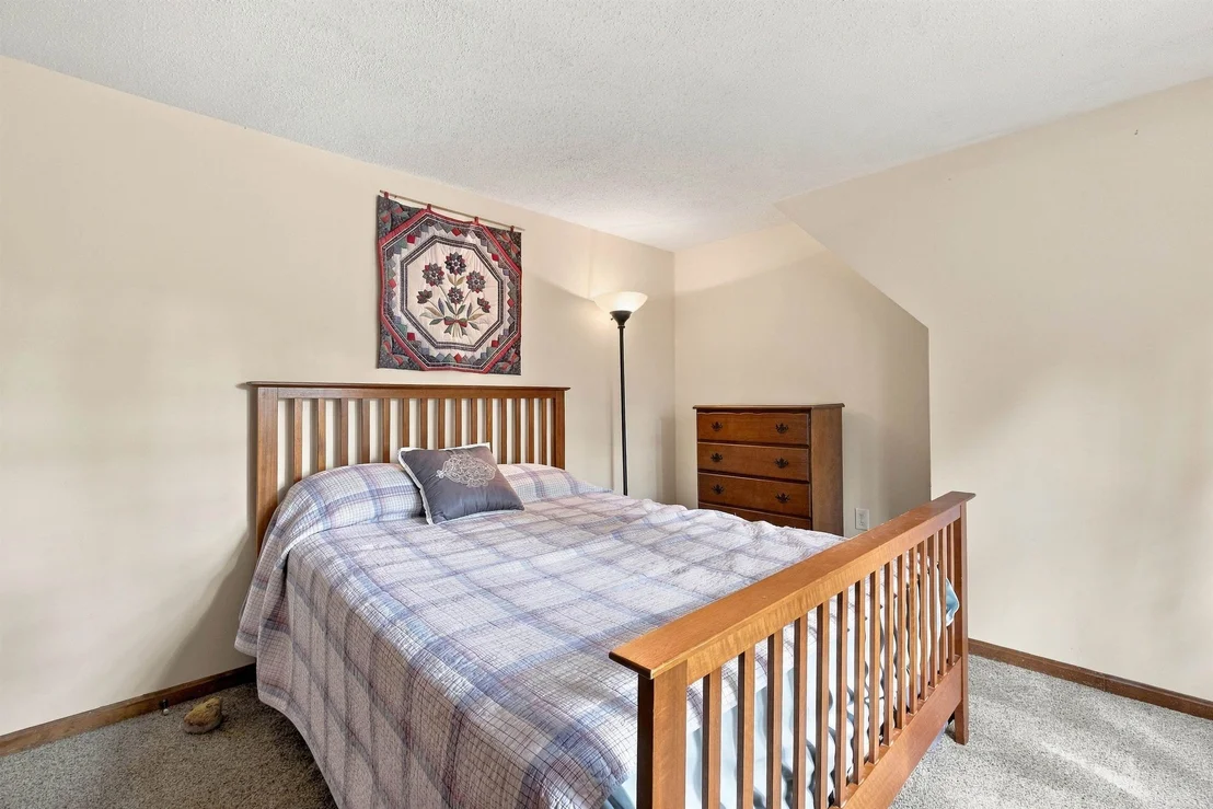 Photo of 50 Shawmut