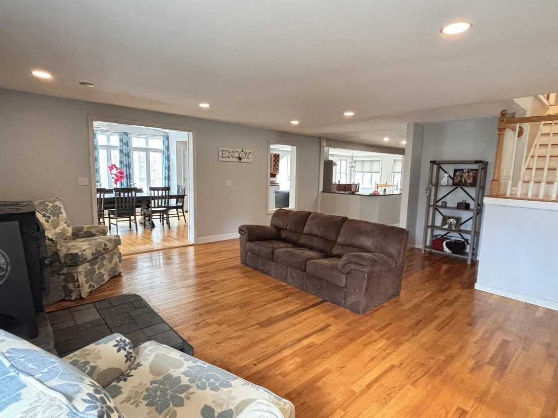 Photo of 87 Juniper