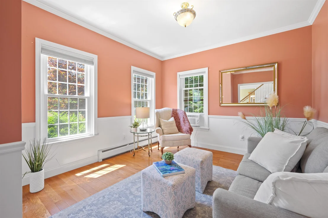 Photo of 4 Monticello