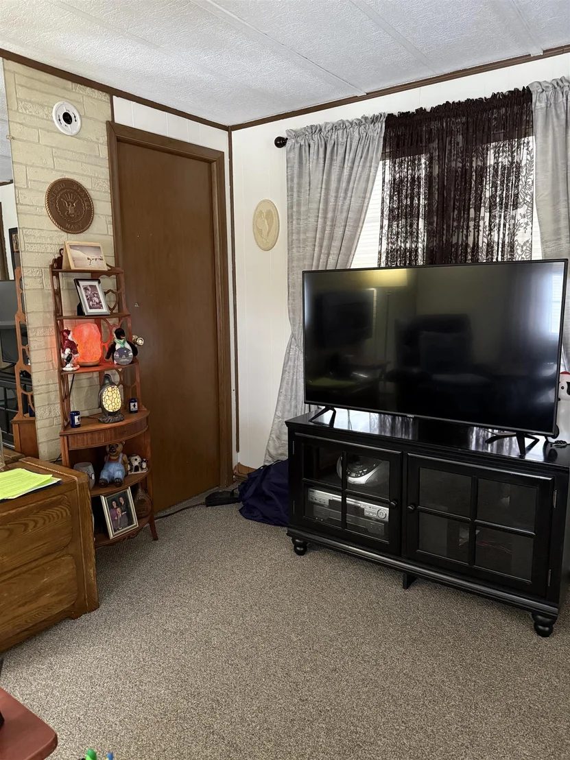 Photo of 1013 Camelot