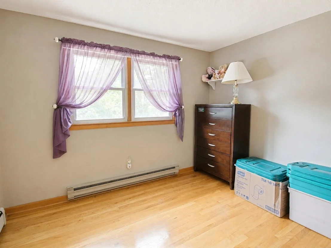 Photo of 410 Hullcrest