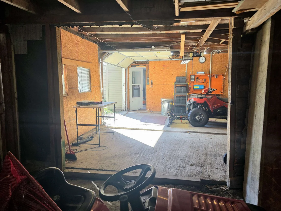 Photo of 360 Pond Hill