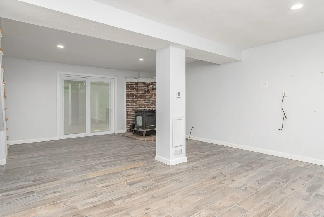 Photo of 20 Redfield