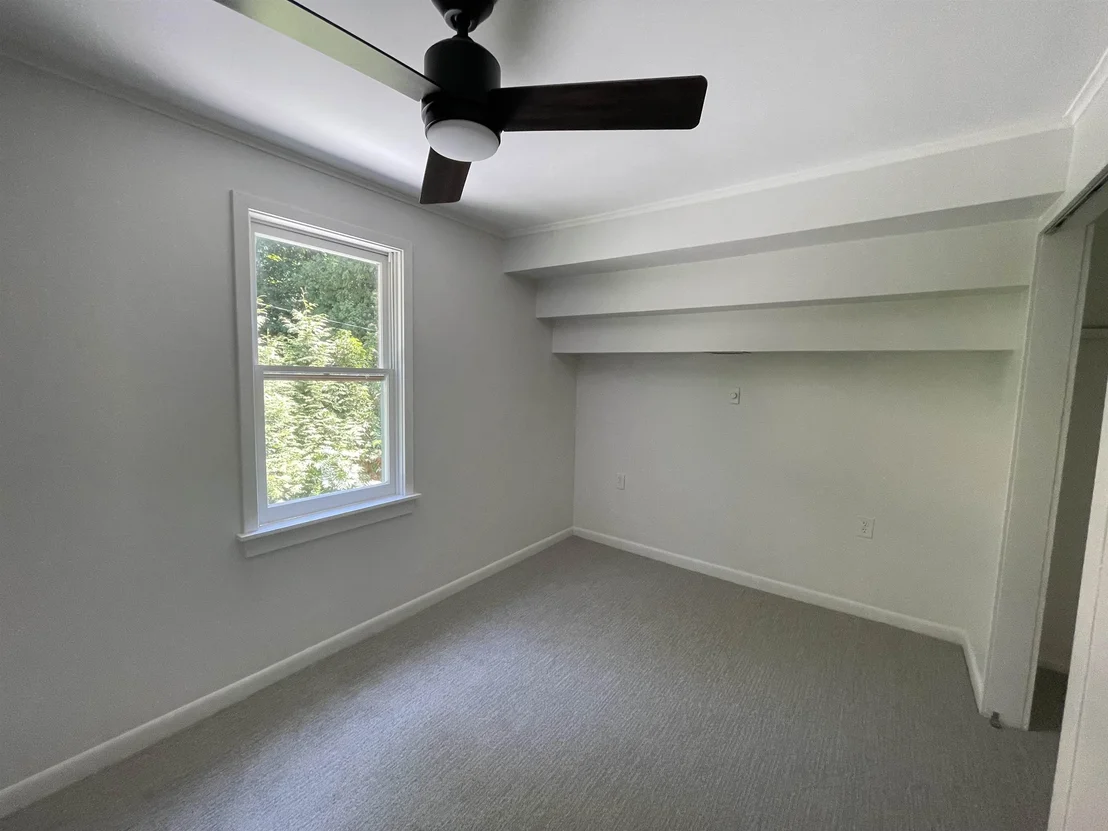 Photo of 32 Pleasant