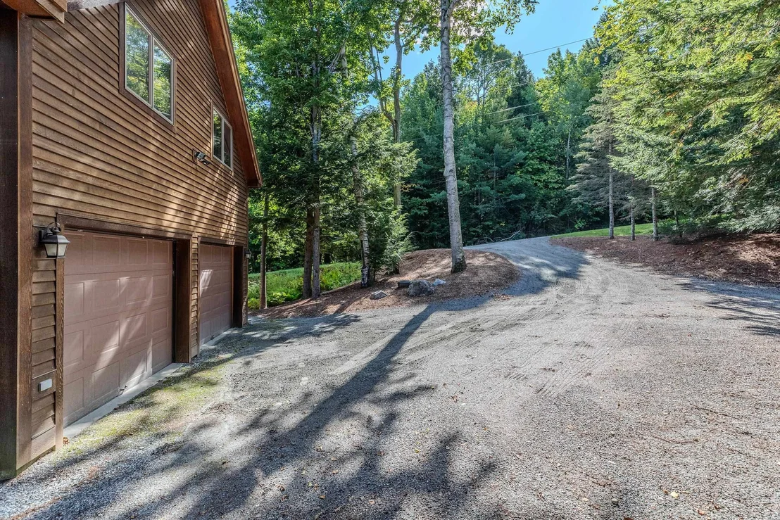 Photo of 80 Bear Ridge