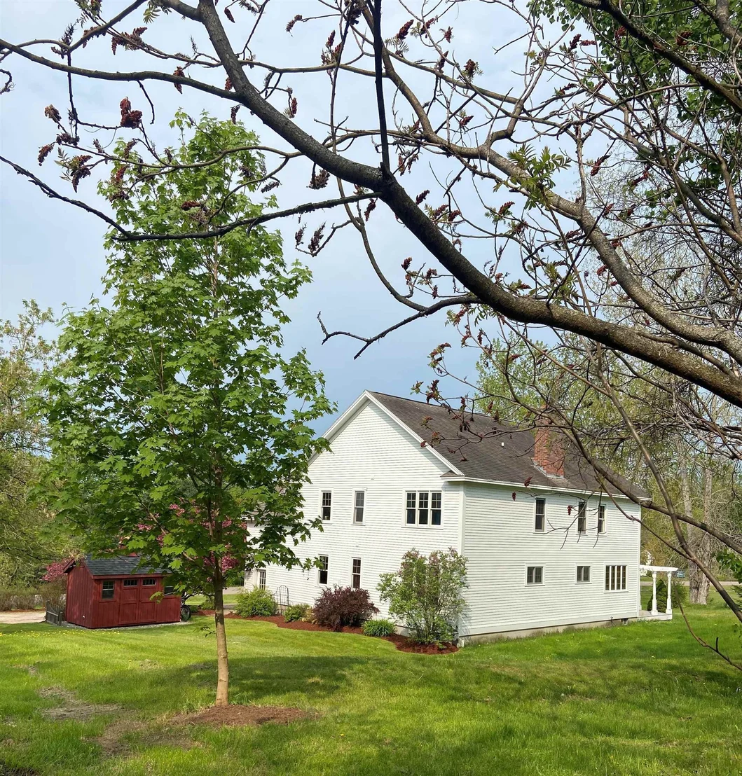 Photo of 10 Meadow