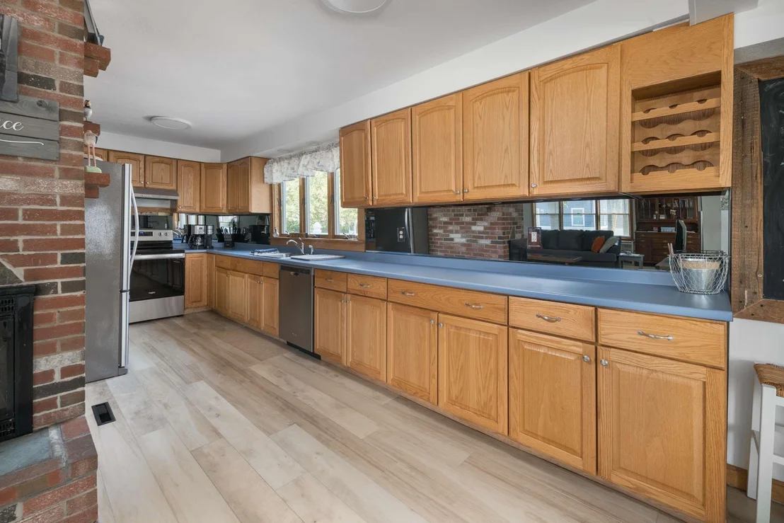 Photo of 35 Beacon
