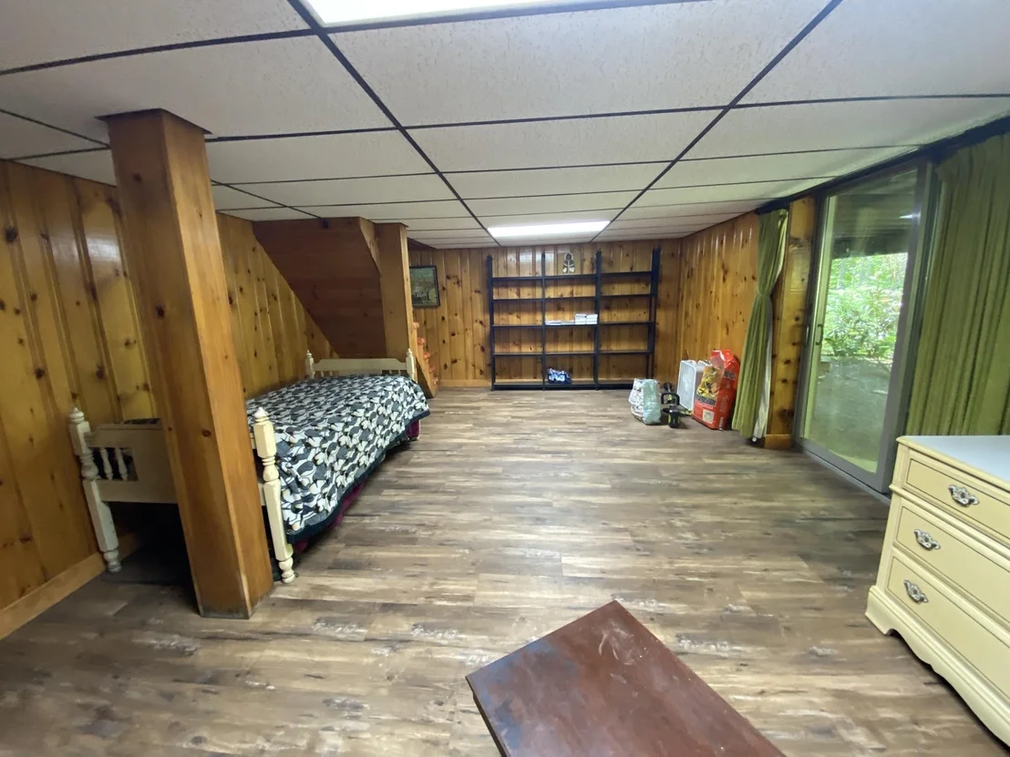 Photo of 985 Chapel Hill