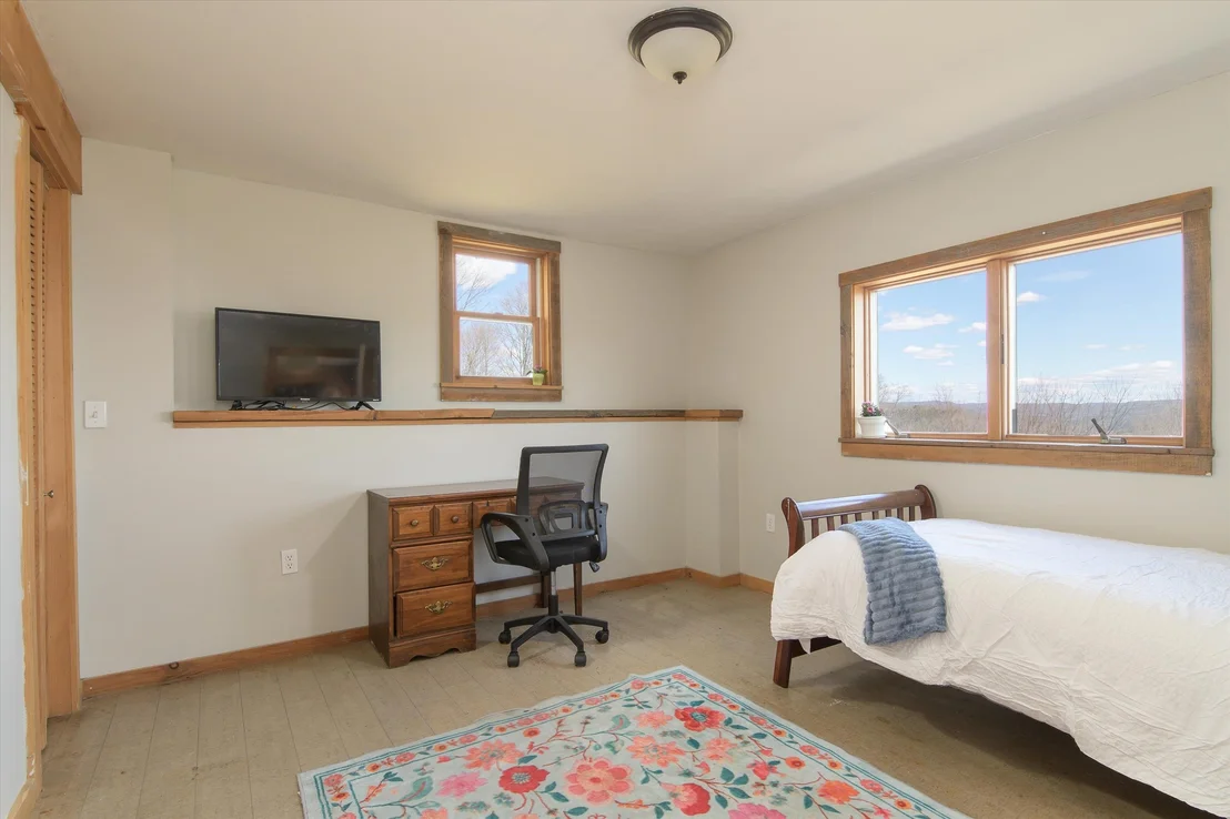 Photo of 167 Ward Hill