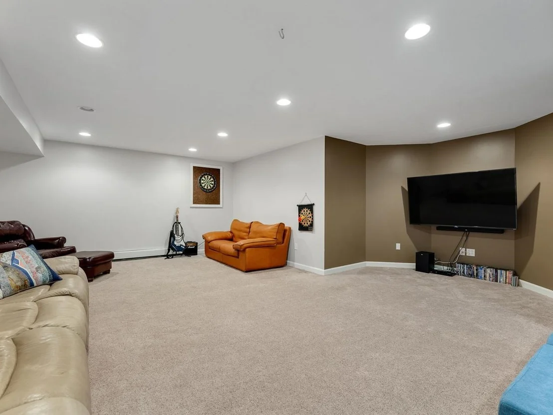 Photo of 55 Applewood