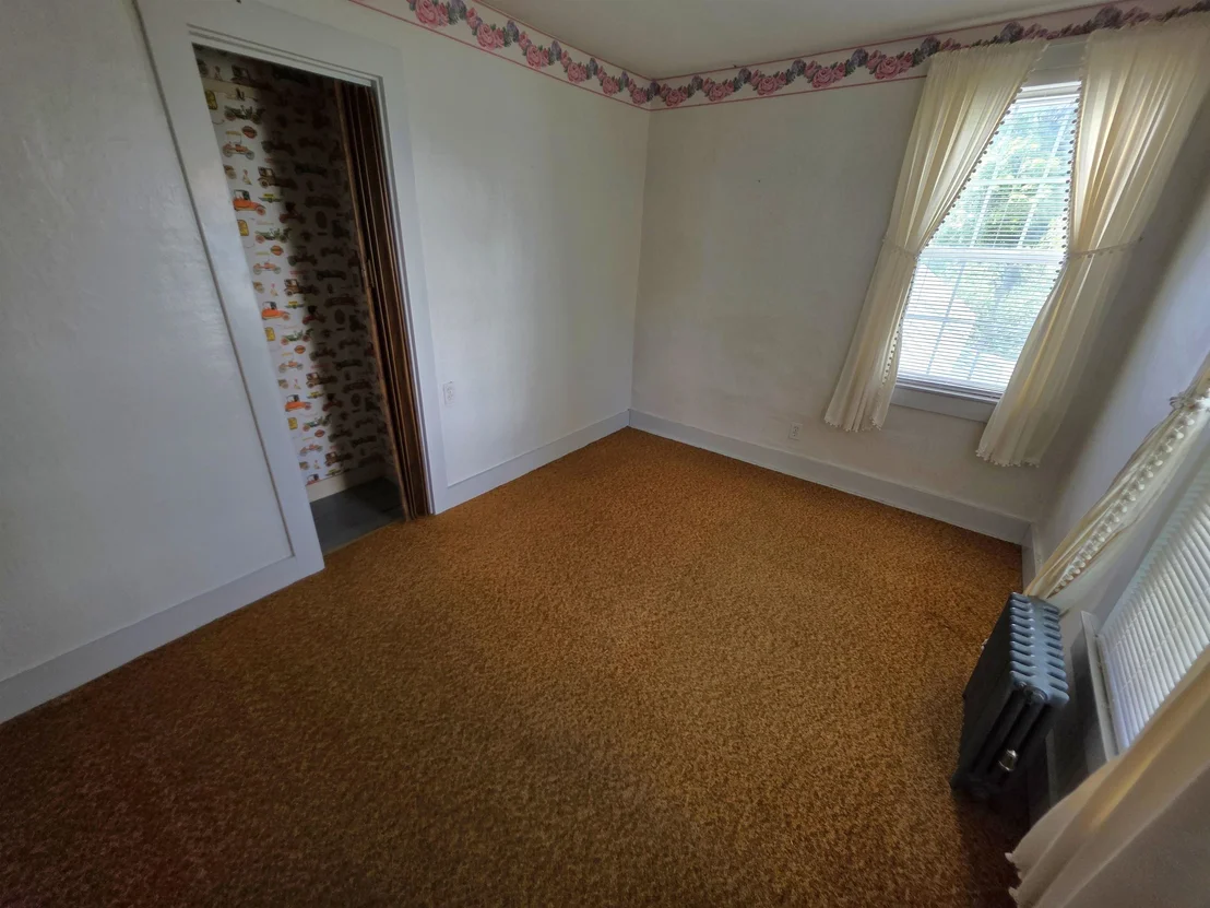 Photo of 15 Maple