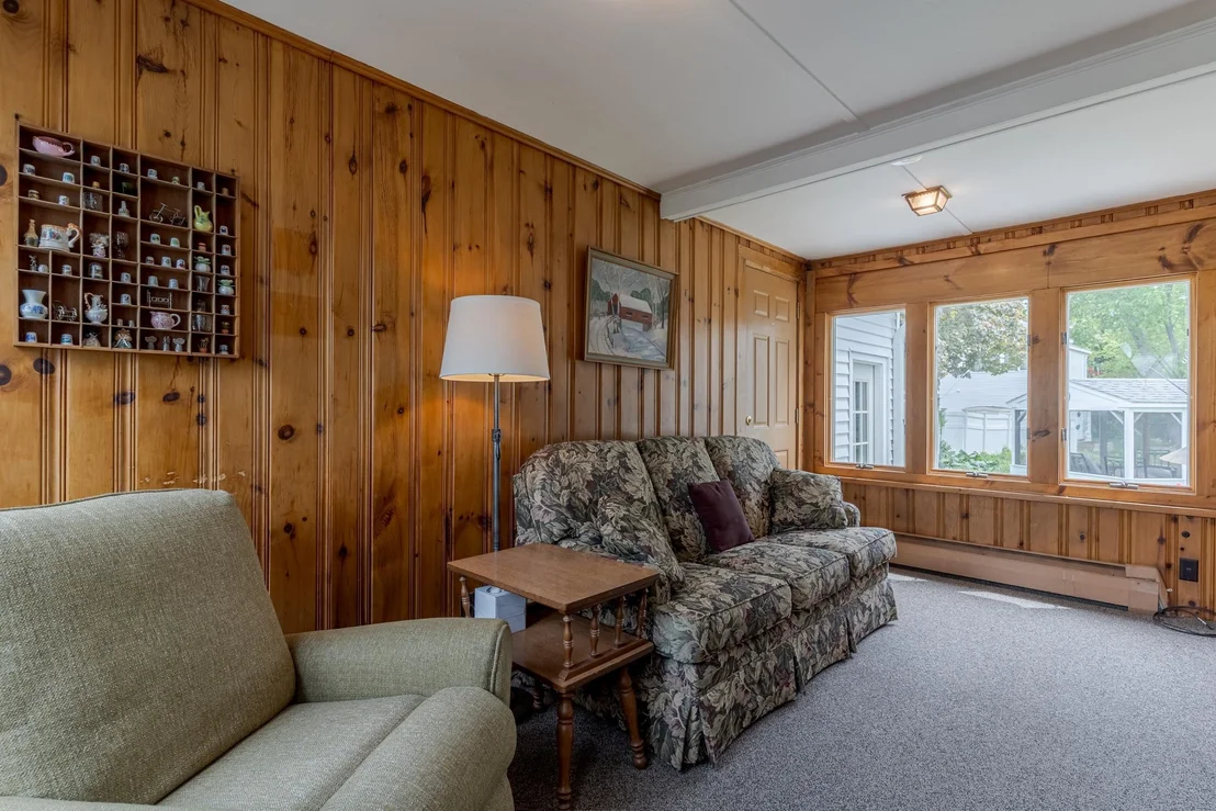 Photo of 8 Lowell