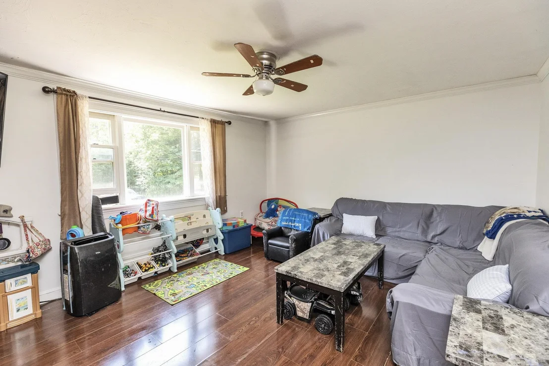 Photo of 511 Forristall