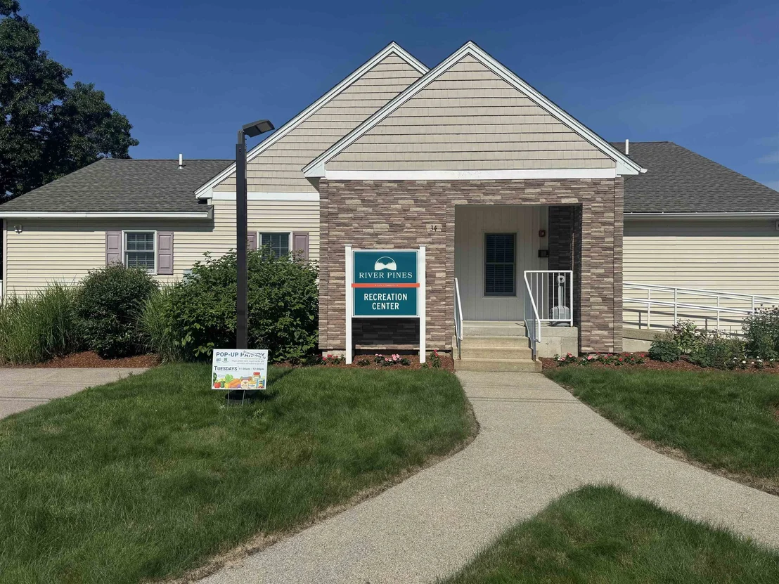 Photo of 4 Manorcrest