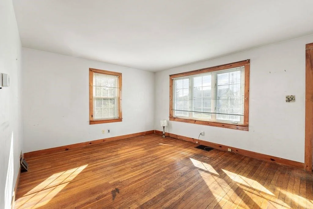 Photo of 16 Douglass
