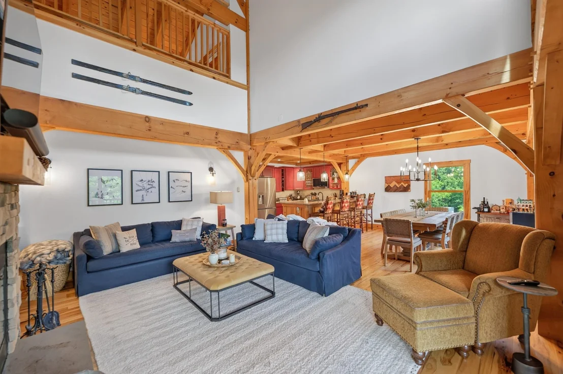 Photo of Unit 48A at 48A Hammer Beam