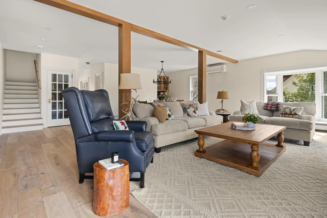 Photo of 405 Maple