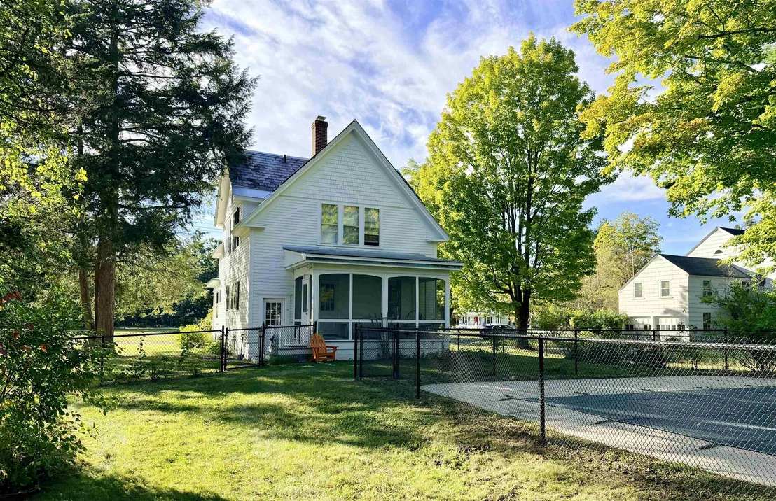 Photo of 34 Edgewood