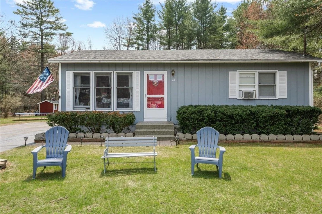 Photo of 97 Beaver Brook