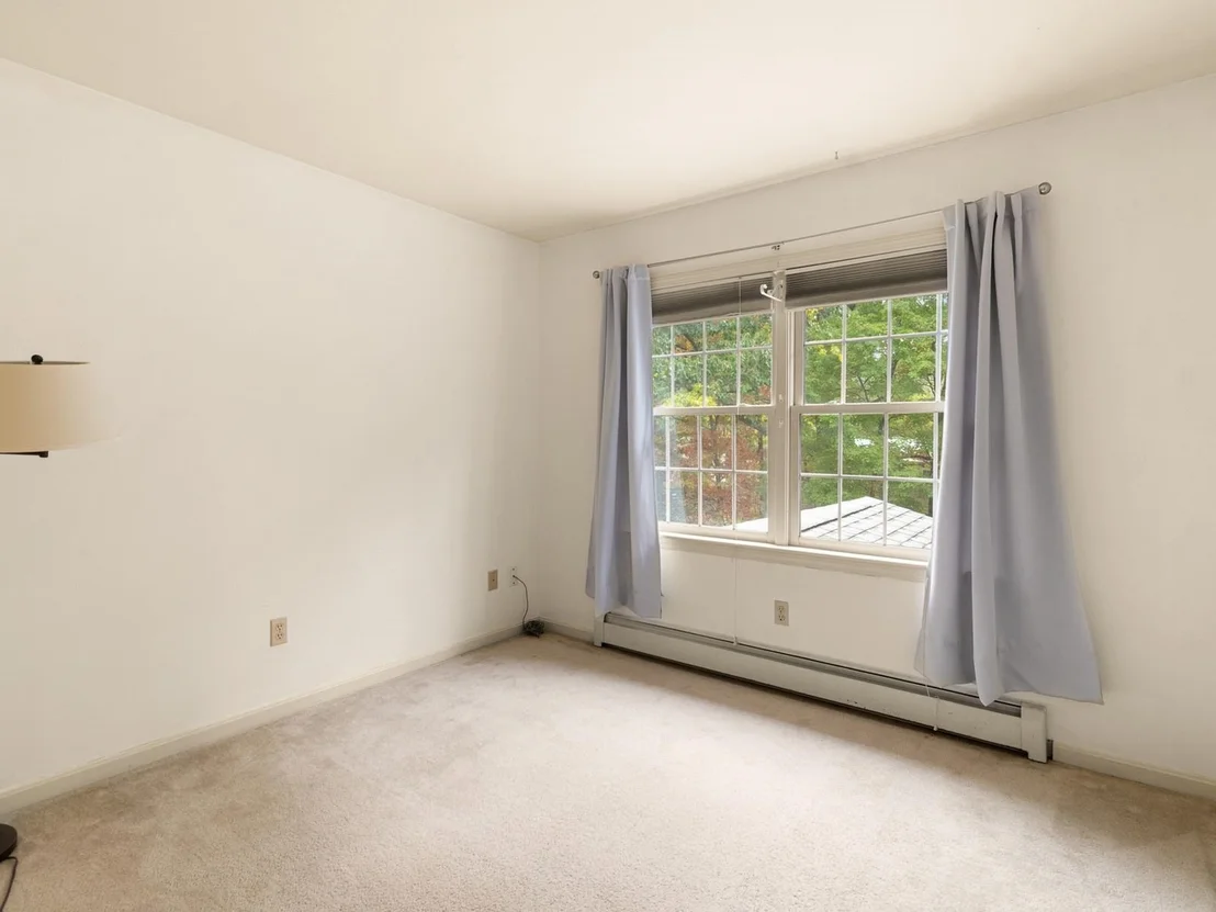 Photo of 72 Grey Meadow