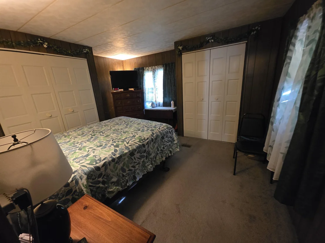 Photo of 672 Giddings