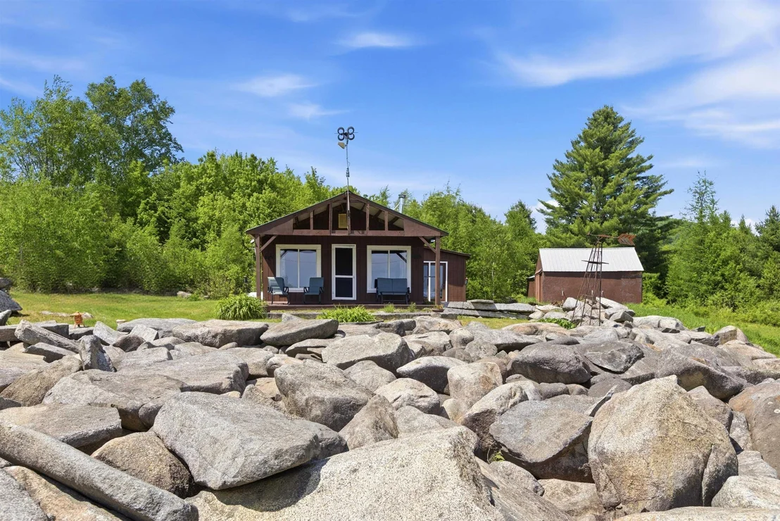 Photo of 2691 Old Pond Hill