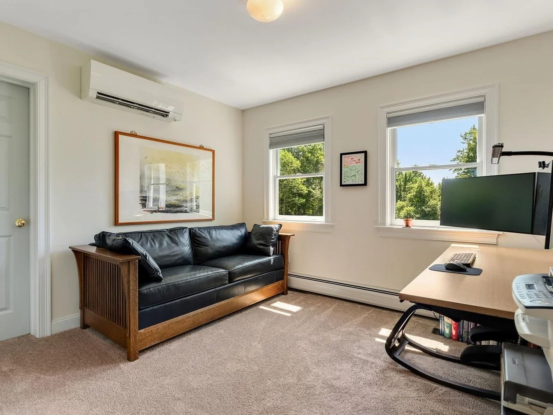 Photo of 55 Applewood