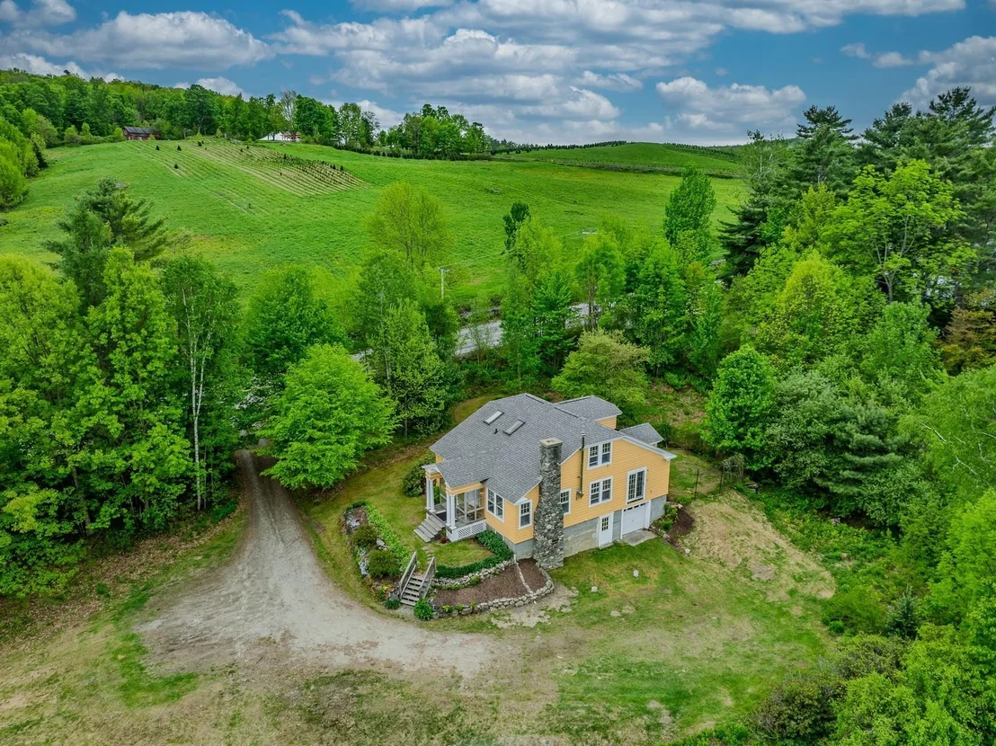 Photo of 905 Main