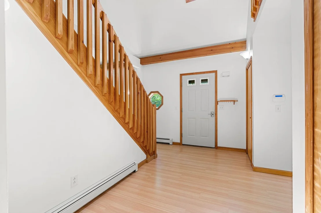 Photo of 33 Mountain View