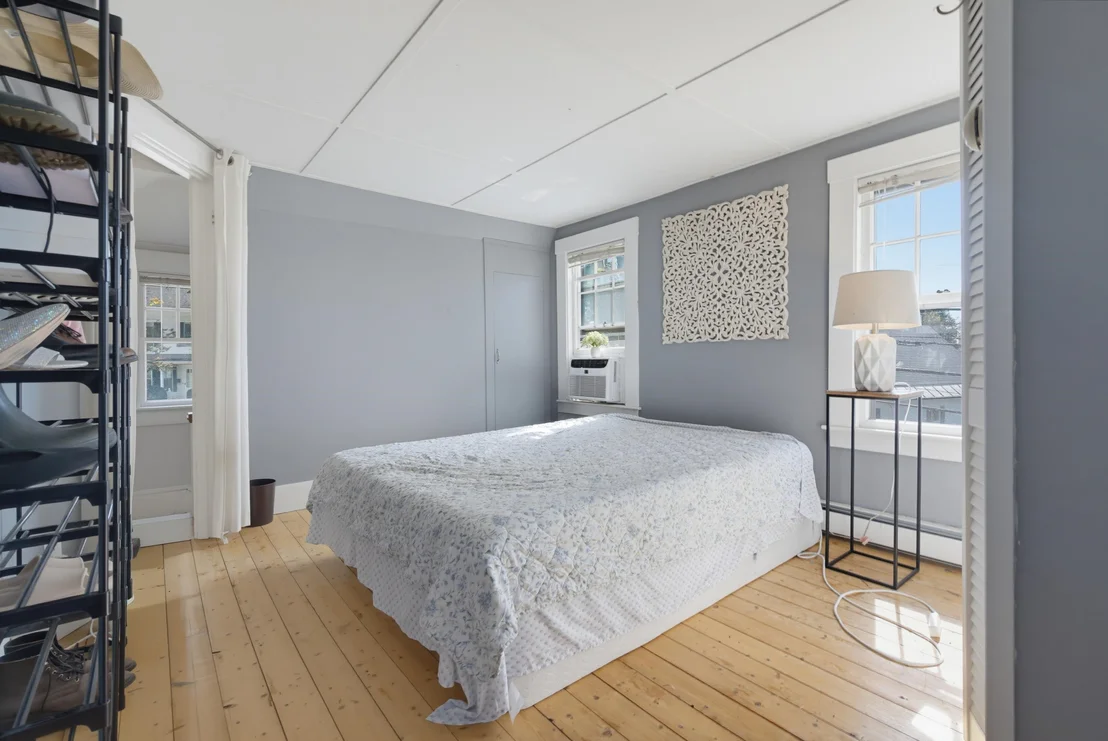Photo of 66 Oak