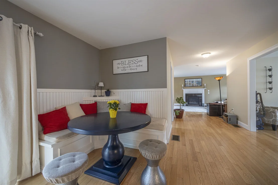 Photo of 23 Valleyview