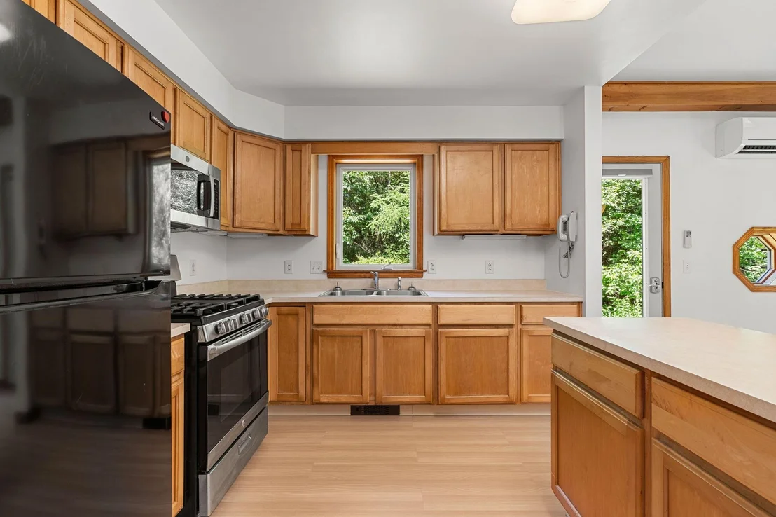 Photo of 33 Mountain View