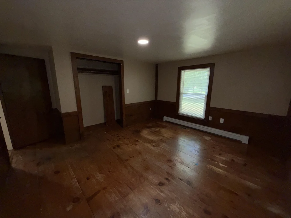 Photo of 4 Corwin