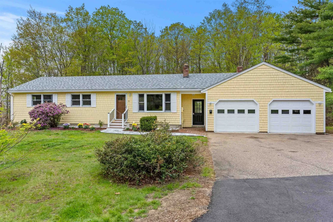 Photo of 6 Colonial