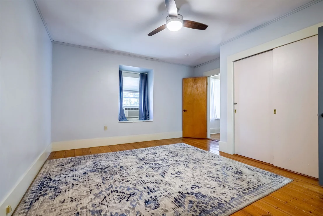 Photo of 8 Grove