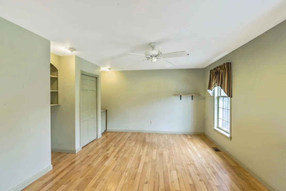 Photo of 535 Willey