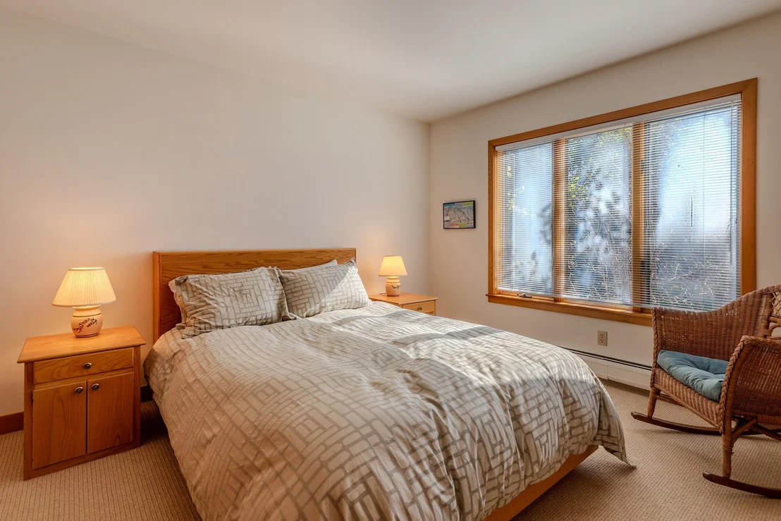 Photo of 80 Bear Ridge
