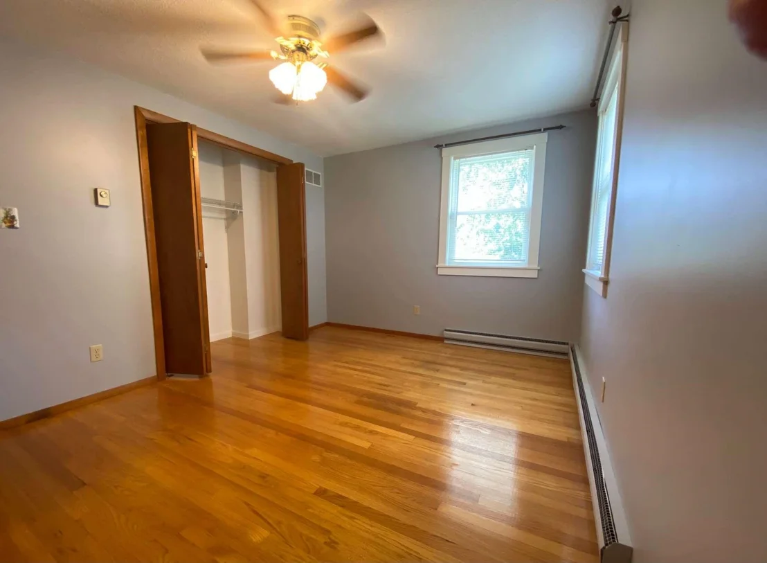Photo of 34 Bert