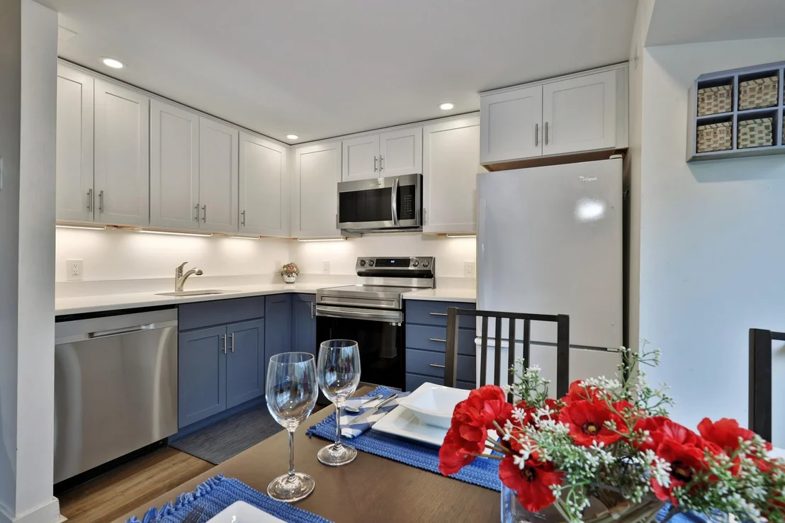 Photo of 30 Ridge