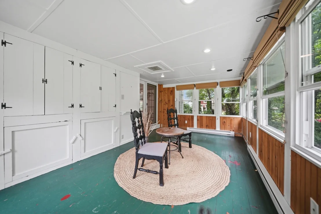 Photo of 60 Old Deerfield