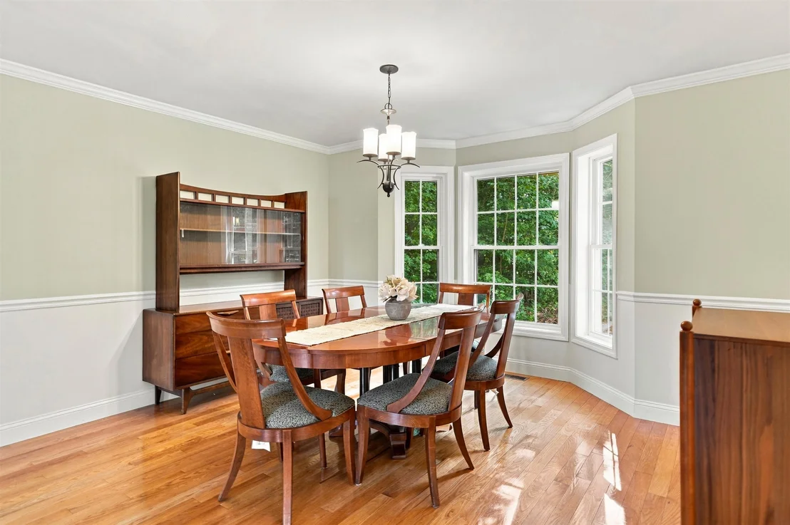 Photo of 13 Longview