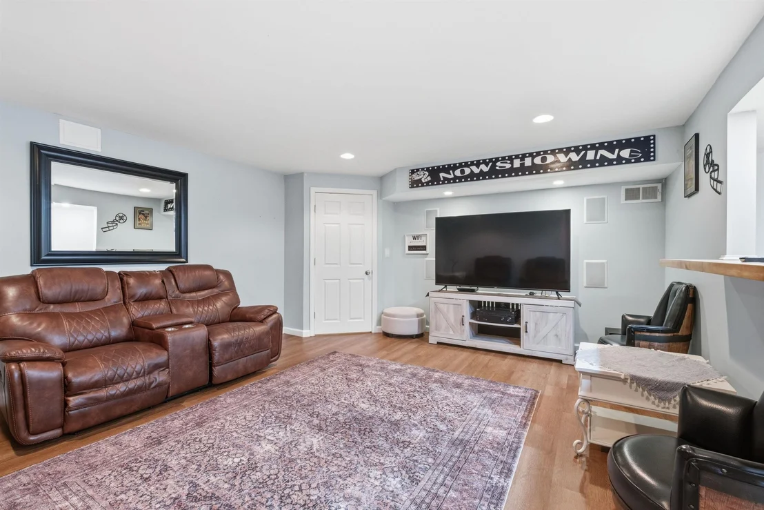 Photo of 369 Morrill