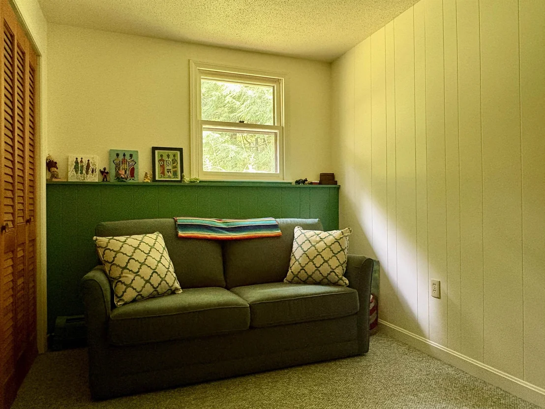Photo of 301 Neal