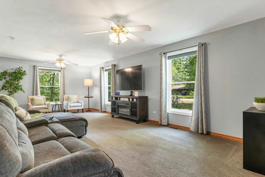 Photo of 6 Ridgewood